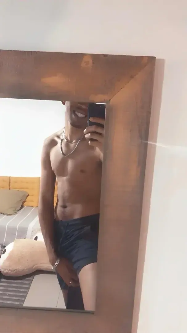 Leak & nude 1 — 23cmdepureplaisire