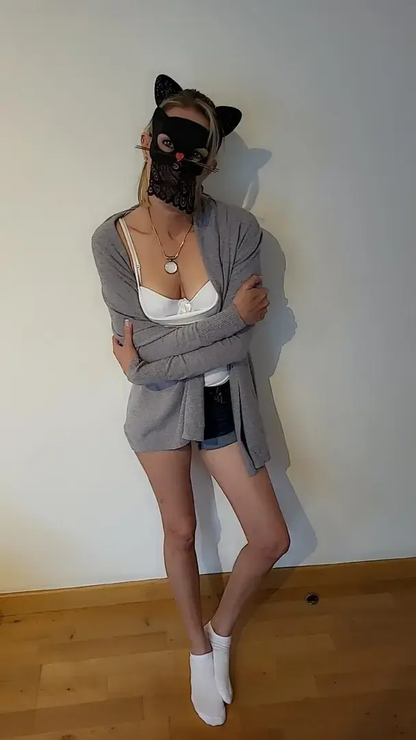 Leak & nude 3 — felinastar