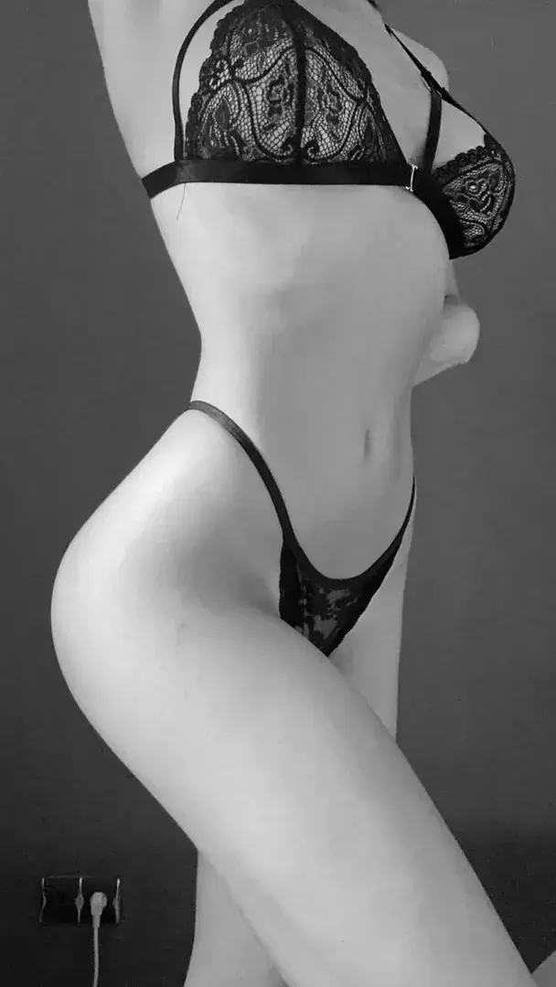 Leak & nude 3 — Monika20