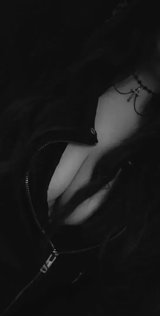 Leak & nude 4 — Asmodee_feet
