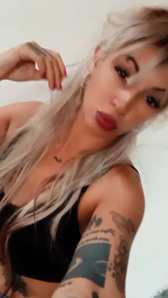 Leak & nude 11 — Pamhot