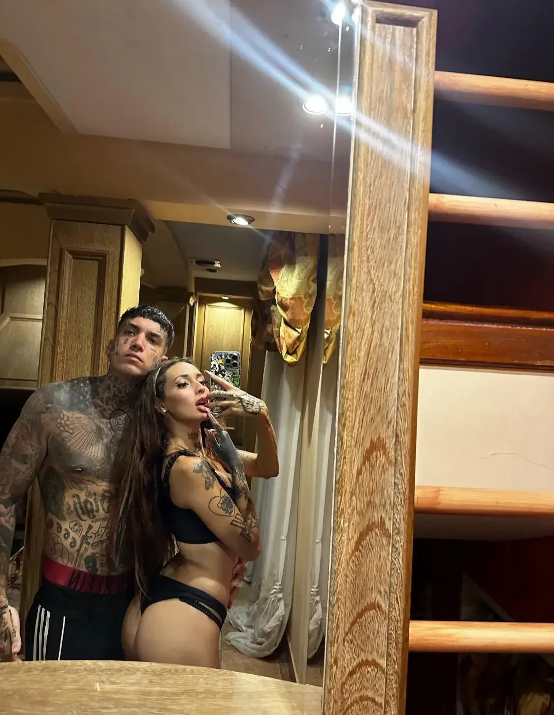 Leak & nude 2 — Eloyrivera