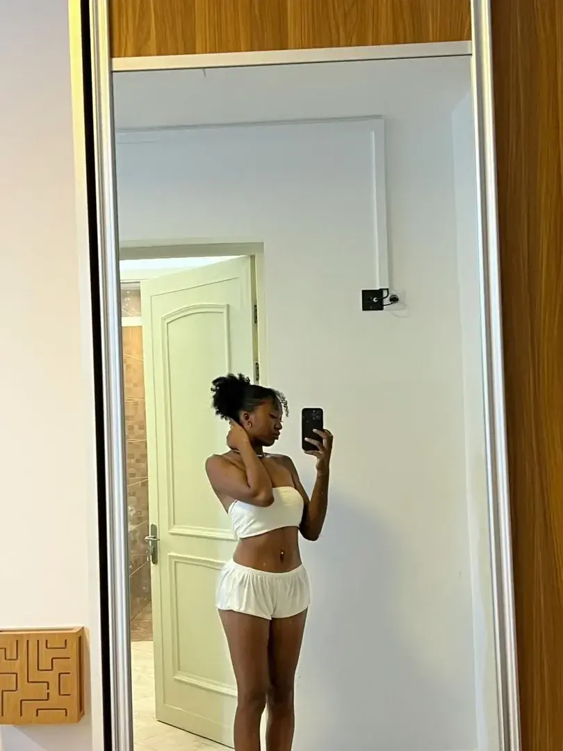Leak & nude 12 — Nicah