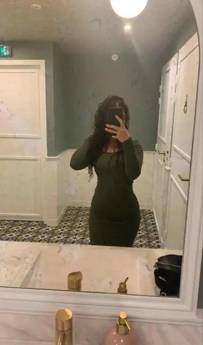 Leak & nude 2 — Lafemme_90