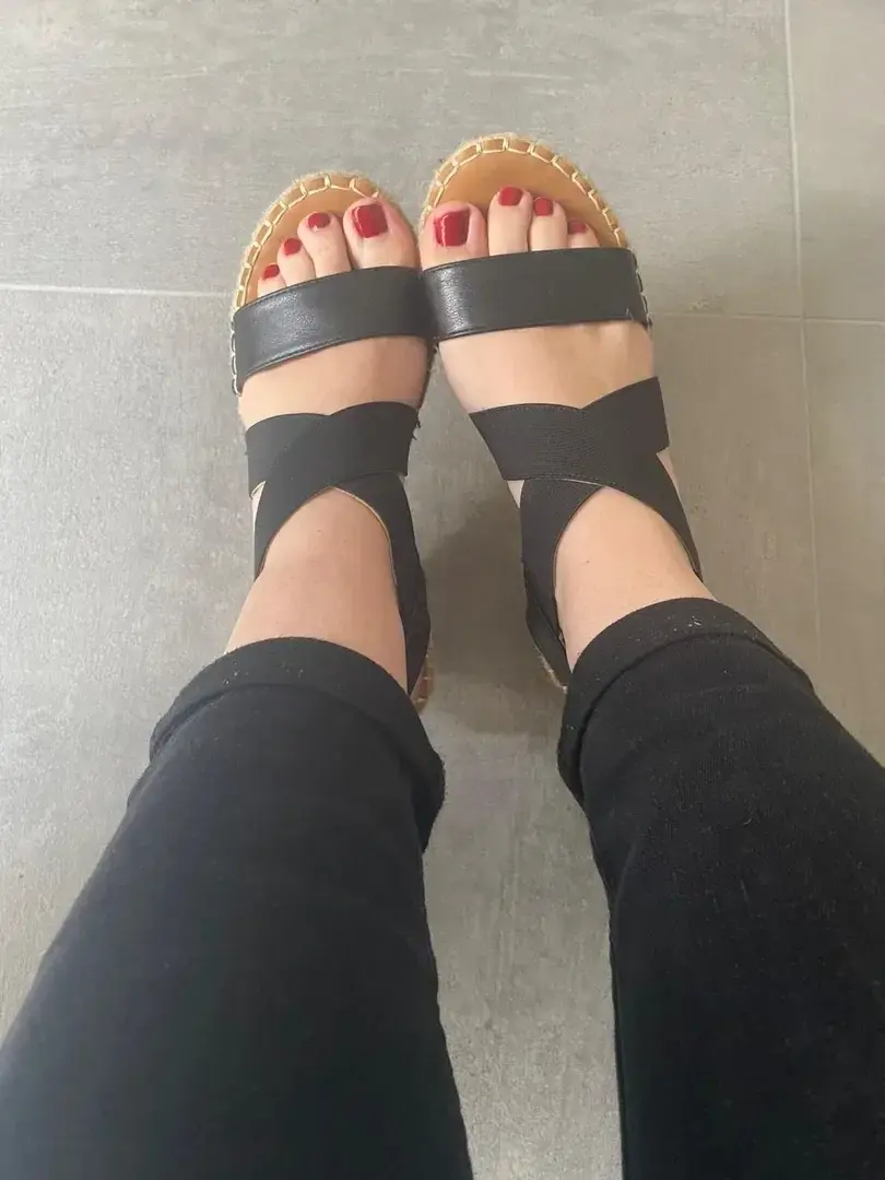 Leak & nude 1 — Girlfeet35