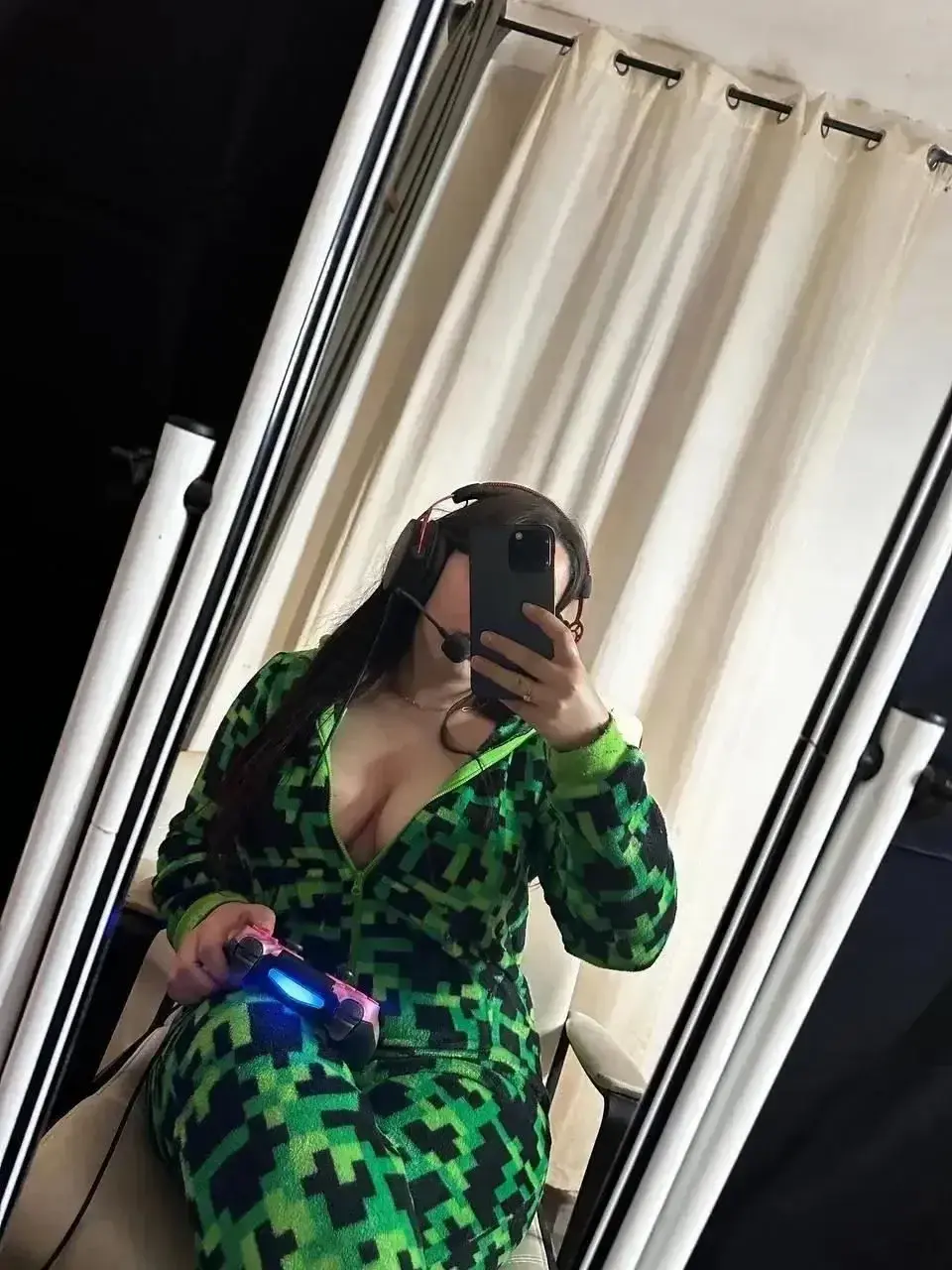 Leak & nude 2 — Beurette_sud