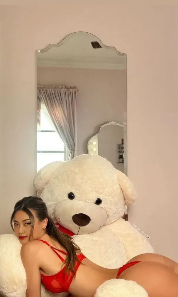 Leak & nude 2 — Loveeva