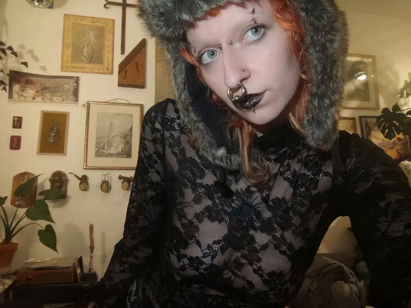 Leak & nude 10 — Divinabsurde