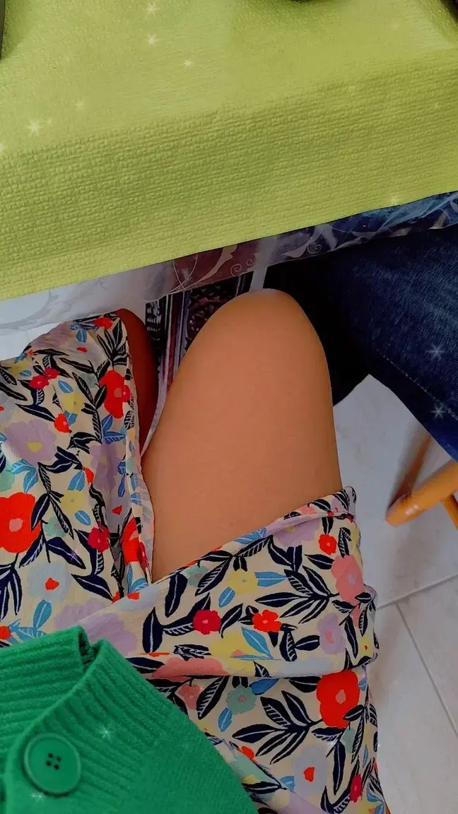 Leak & nude MYM — Milf-sexy-lingerie : « Bonne soirée à vous ! » (MYM)