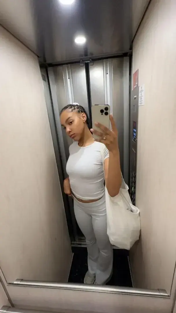 Mazikeen___ - Photo exclusive MYM 3 | French Modèles