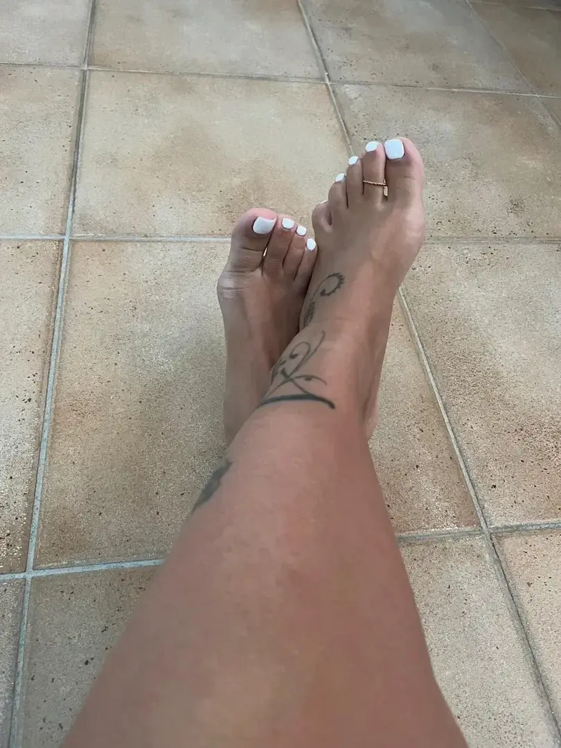 Leak & nude 2 — _feetgoddess