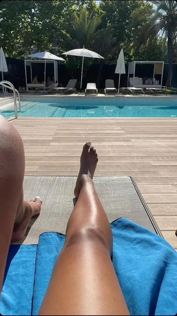 Leak & nude 2 — Mieldefleur