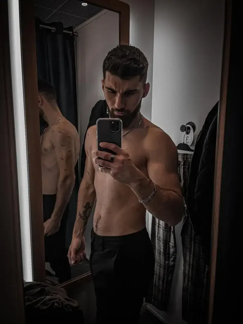 Leak & nude 1 — Kentiniio
