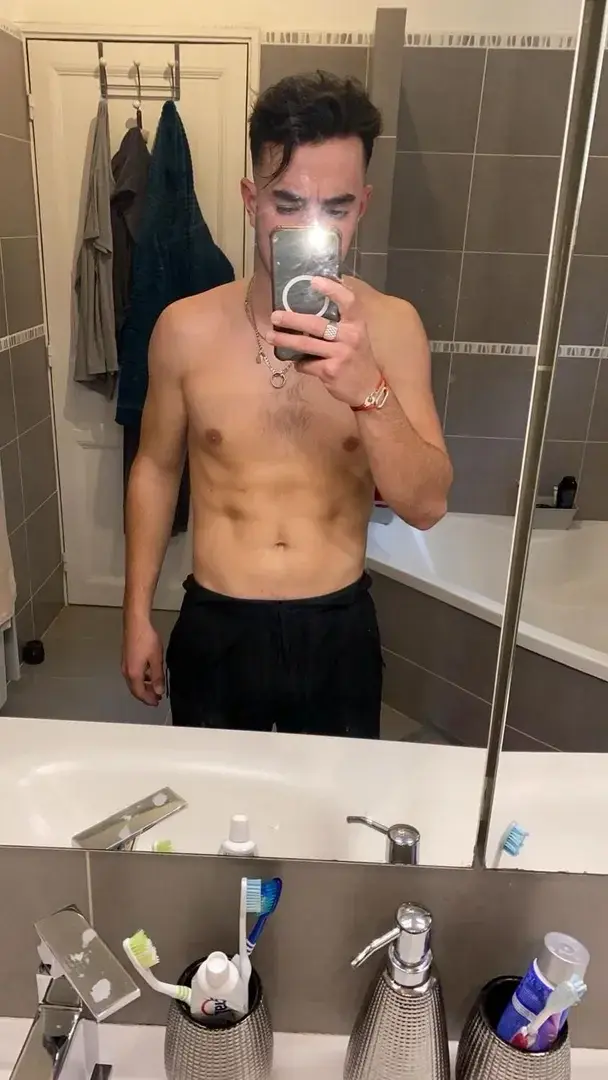 Leak & nude 1 — Alexxtonix