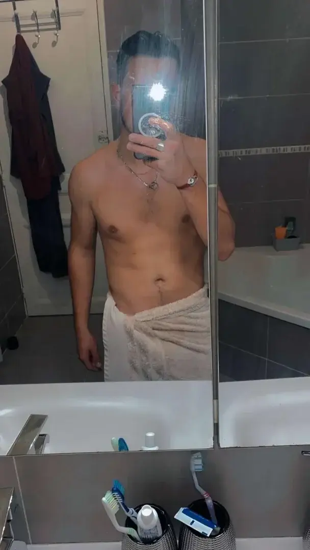 Leak & nude 2 — Alexxtonix