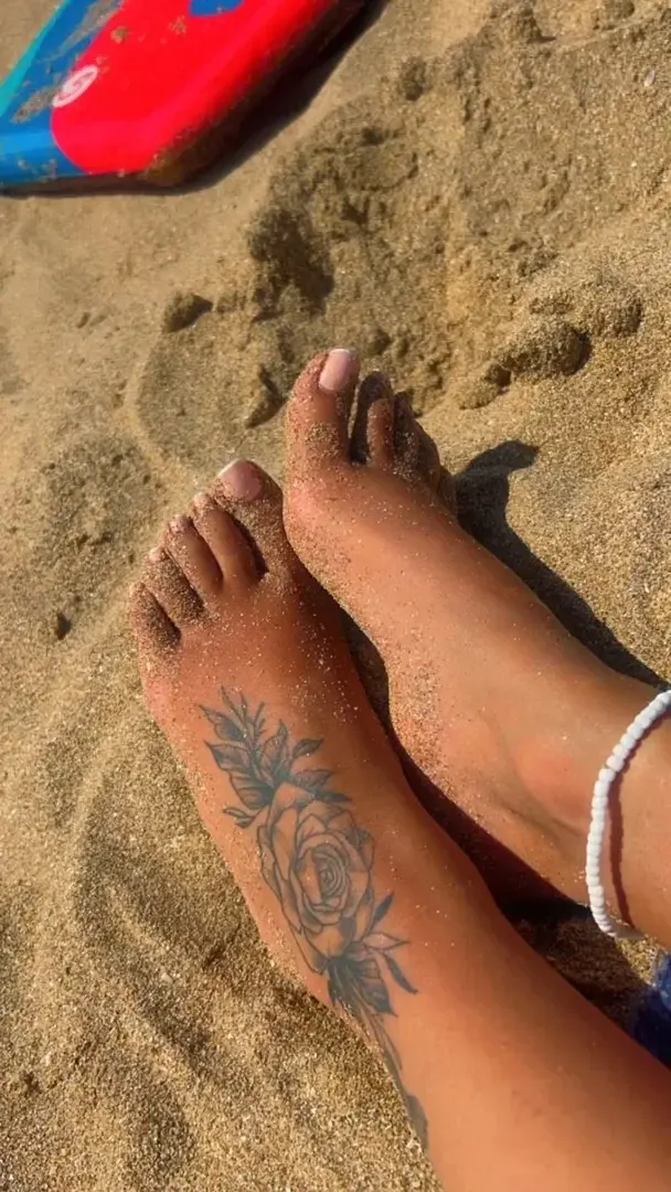 Leak & nude 3 — Petit_pied_36