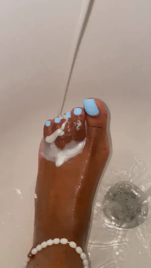 Leak & nude 2 — Preettyfeet_972