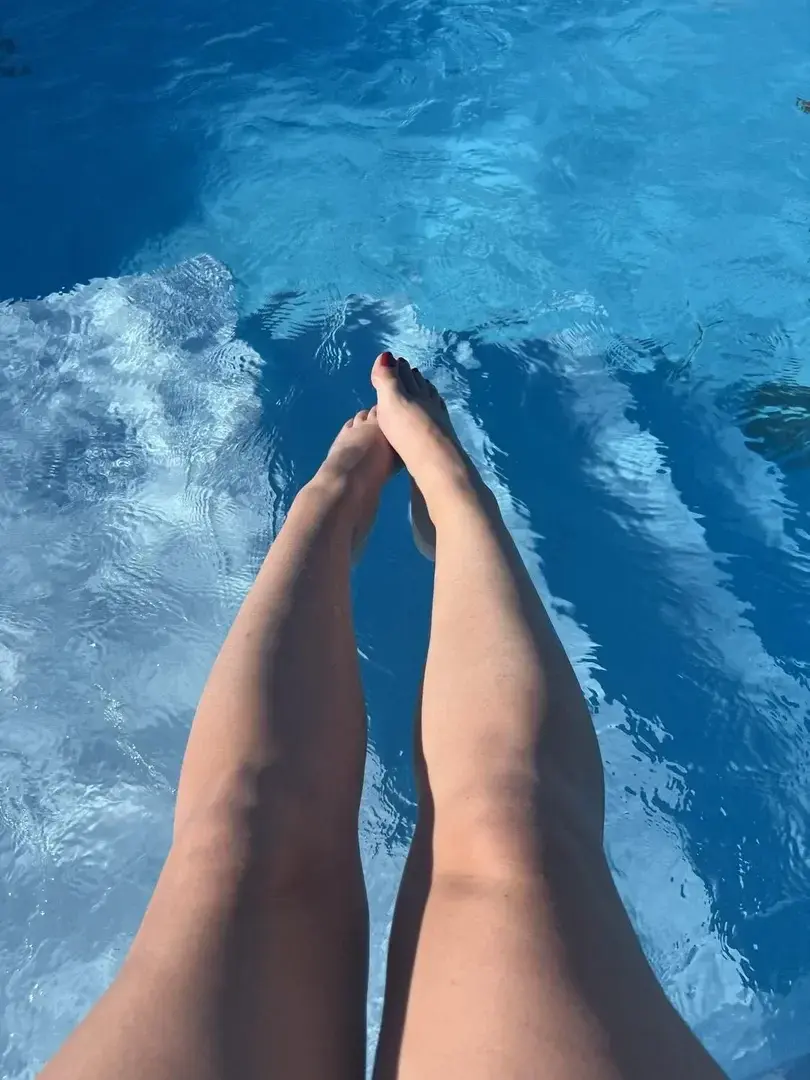 Leak & nude 3 — Bonpied_bonheur