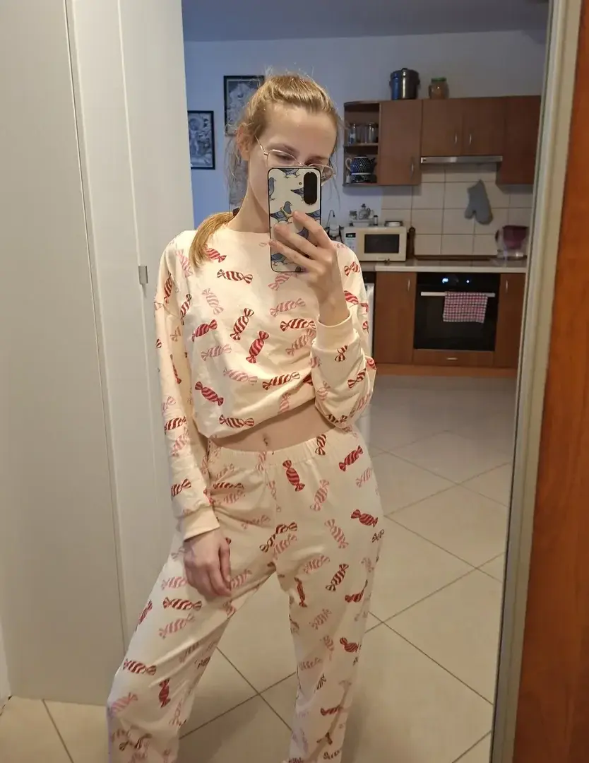 Leak & nude 4 — Laraja_