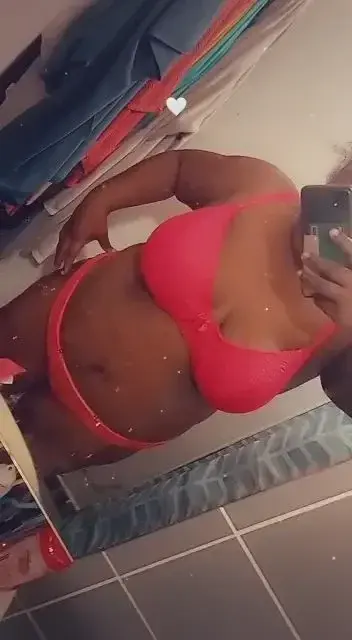 Leak & nude 2 — Kafrinedamourdesiles