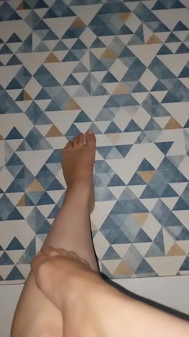 Leak & nude 2 — Myfootonlyfr