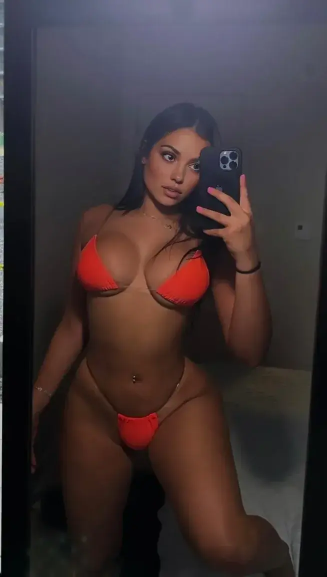 Leak & nude 5 — Sofiaadivine