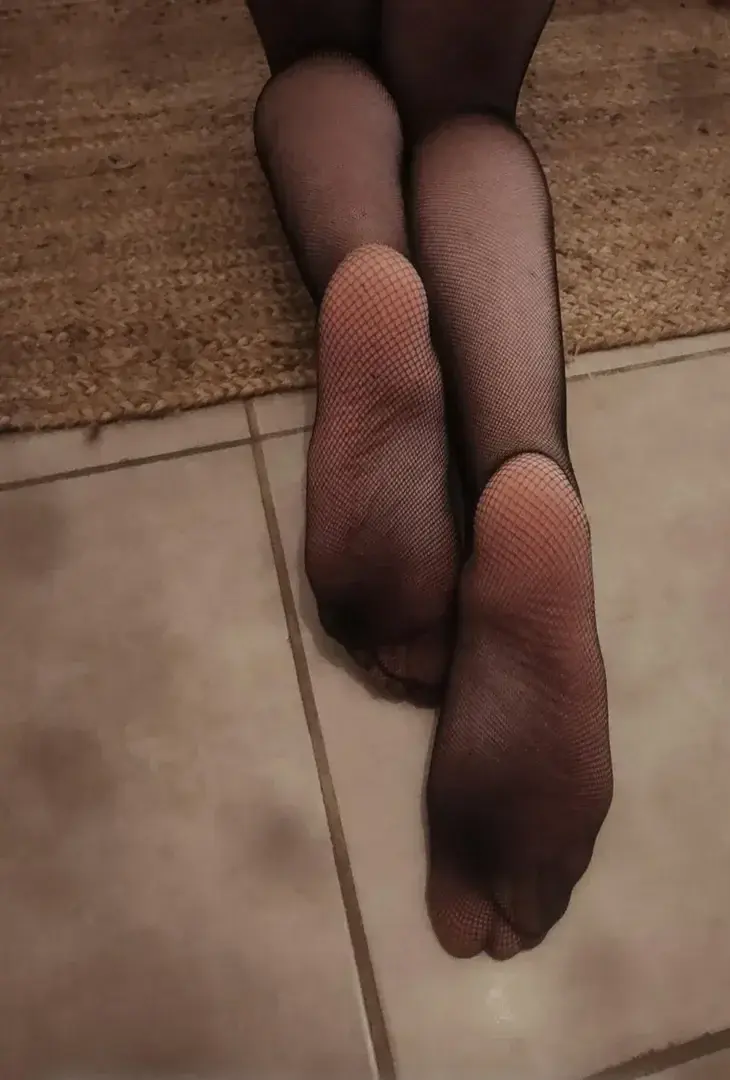 Leak & nude 5 — Elisabethfeet