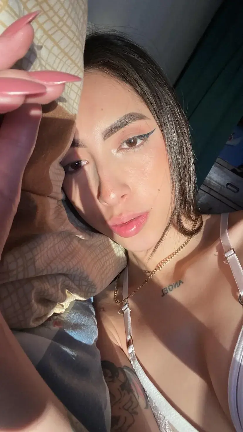 Leak & nude 1 — Angelqueen222