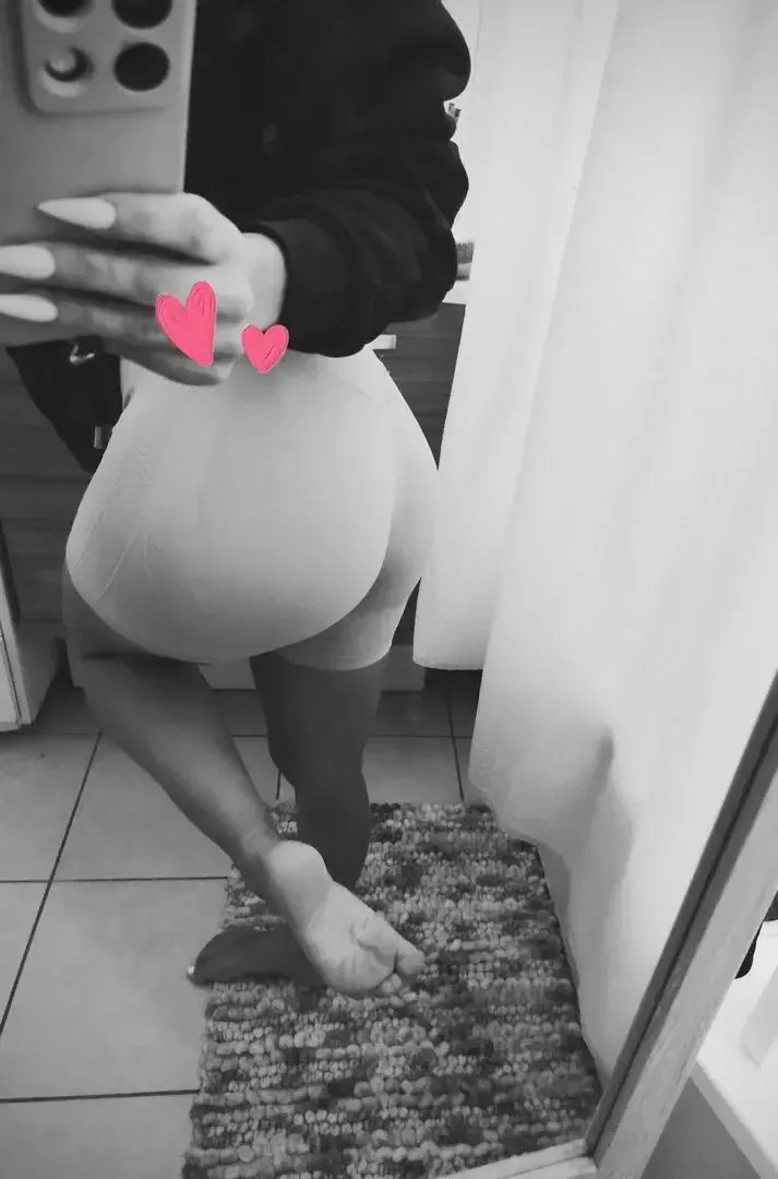 Leak & nude 5 — Feeticha