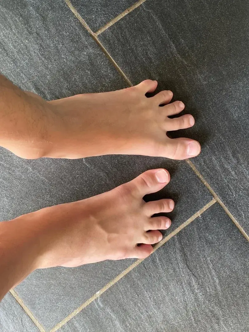 Leak & nude 3 — _feetmath
