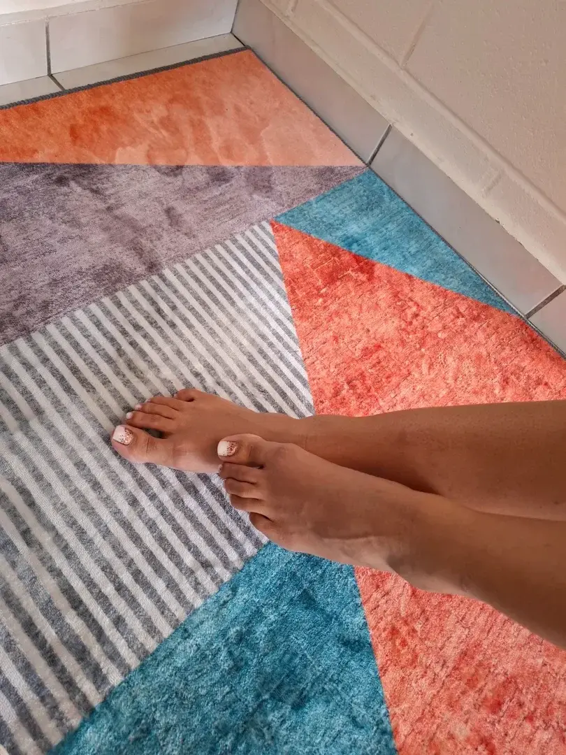 Leak & nude 3 — Izzie97