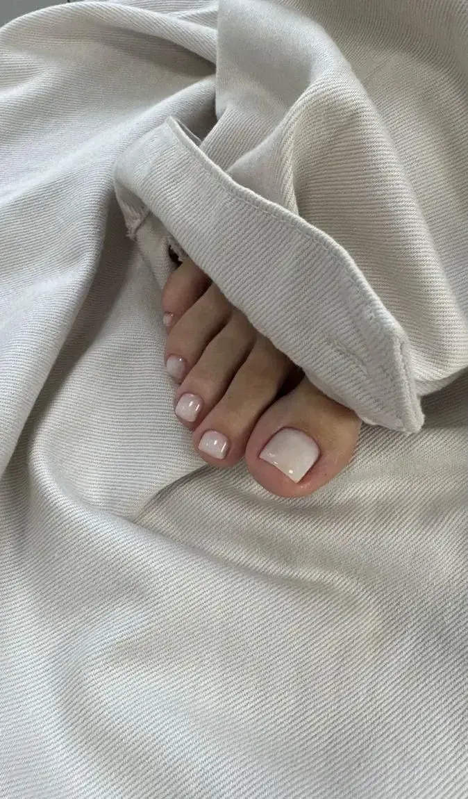 Photo de couverture de Girl_hot_feet