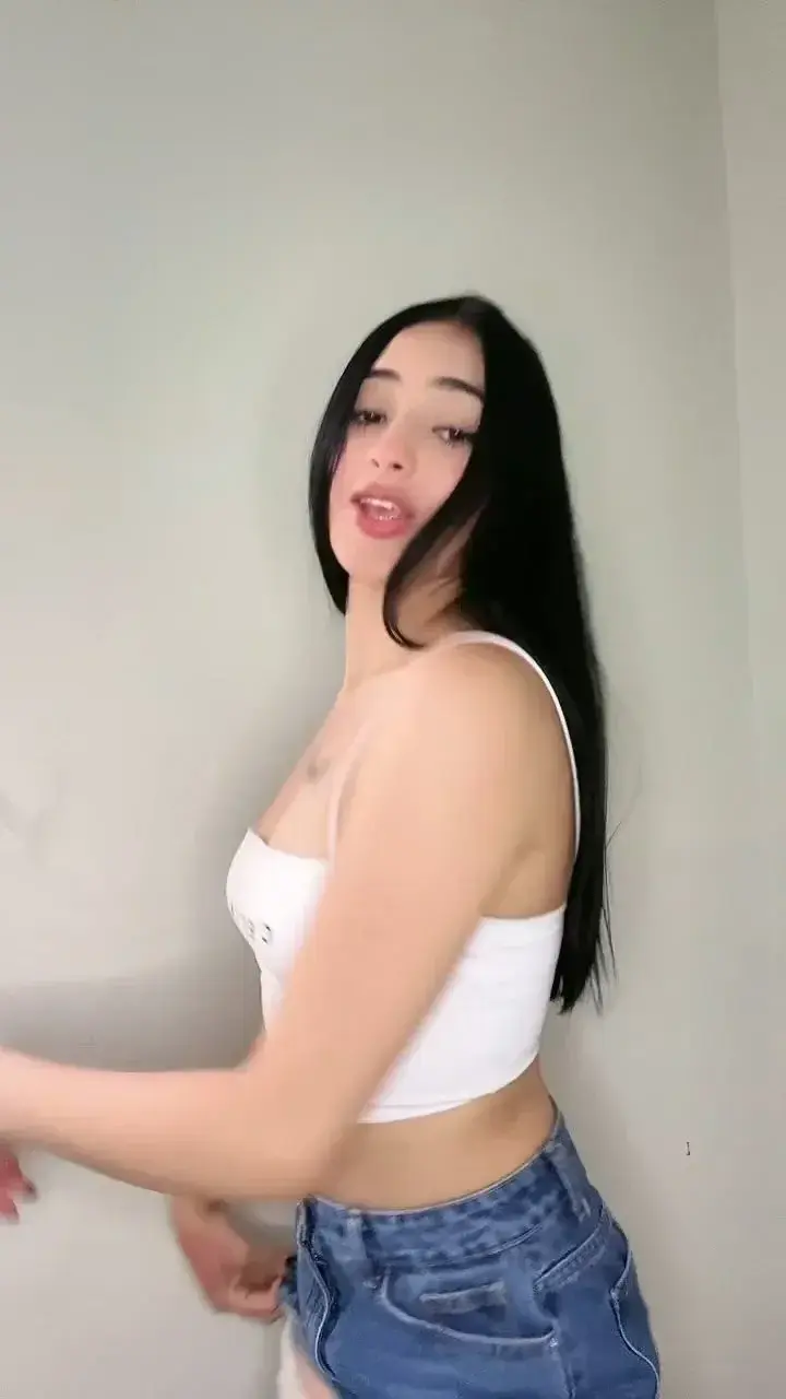 Leak & nude 1 — Yaslin