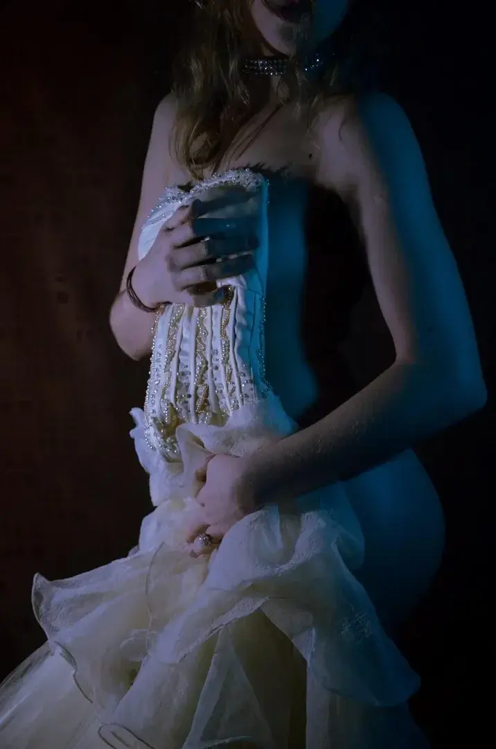 Leak & nude 6 — photographyandlust