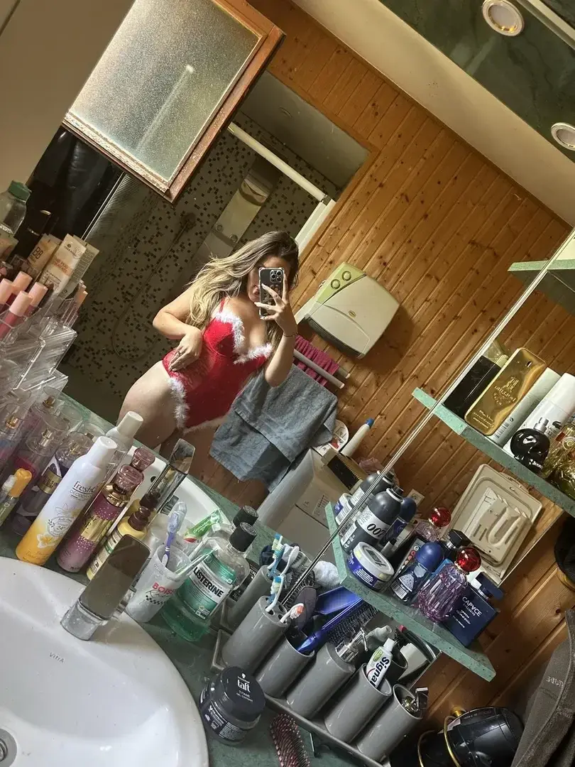 Leak & nude 1 — lapetitecoquine10