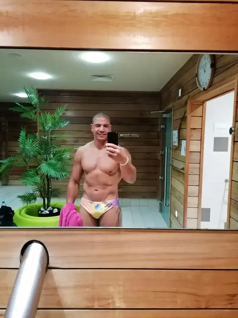Leak & nude 1 — Chabin79