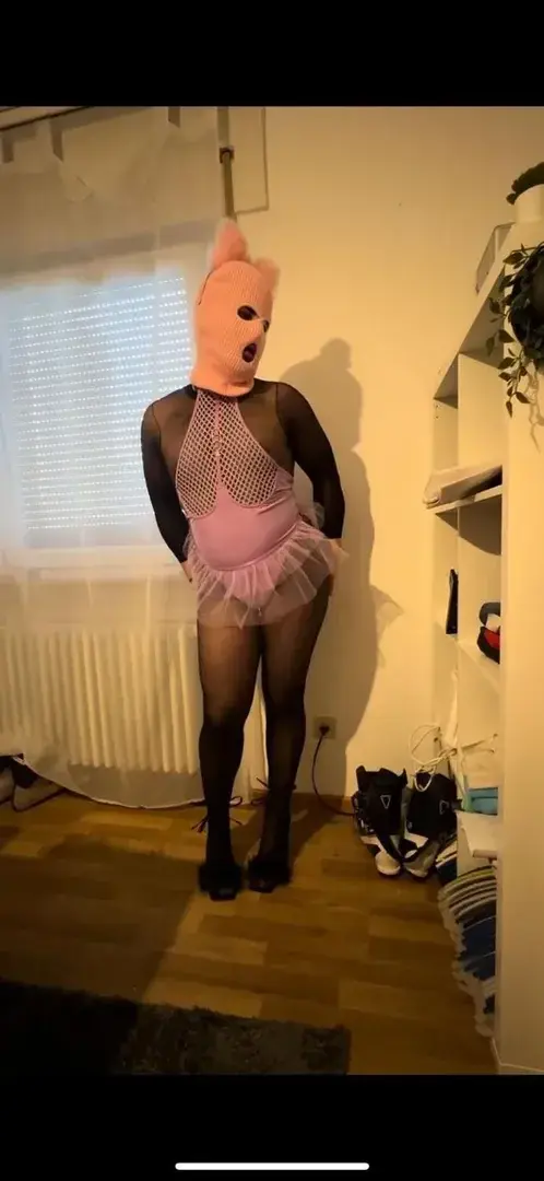 Leak & nude 4 — Manon_tv