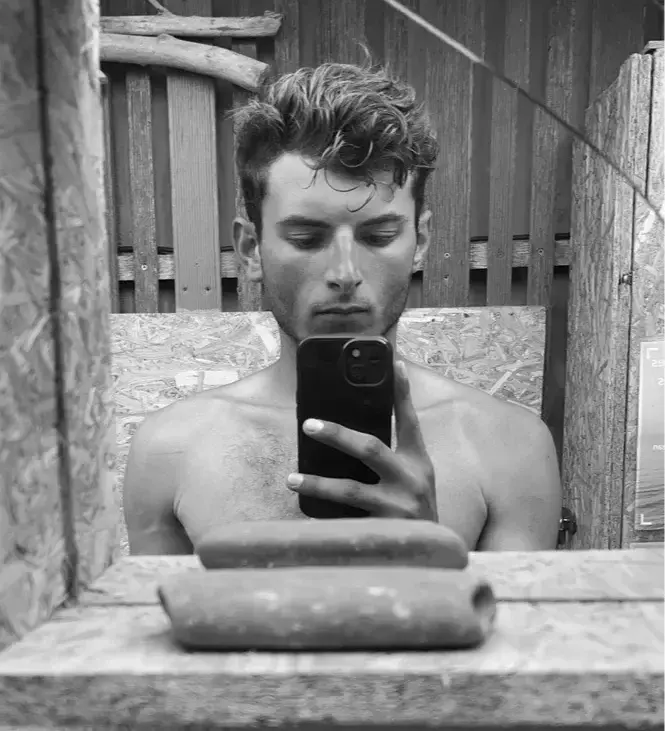 Leak & nude 1 — Alex1s22