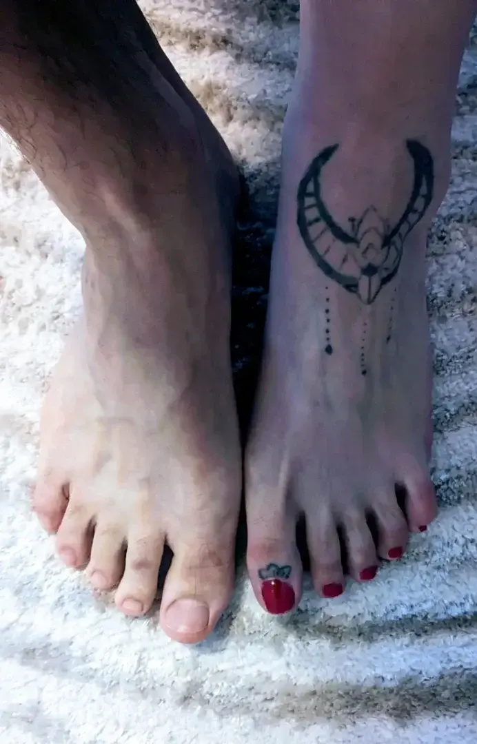 Leak & nude 5 — Sweetyfeet44