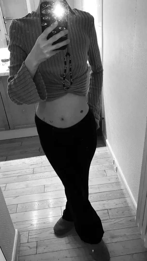 Leak & nude 1 — Reine_lili
