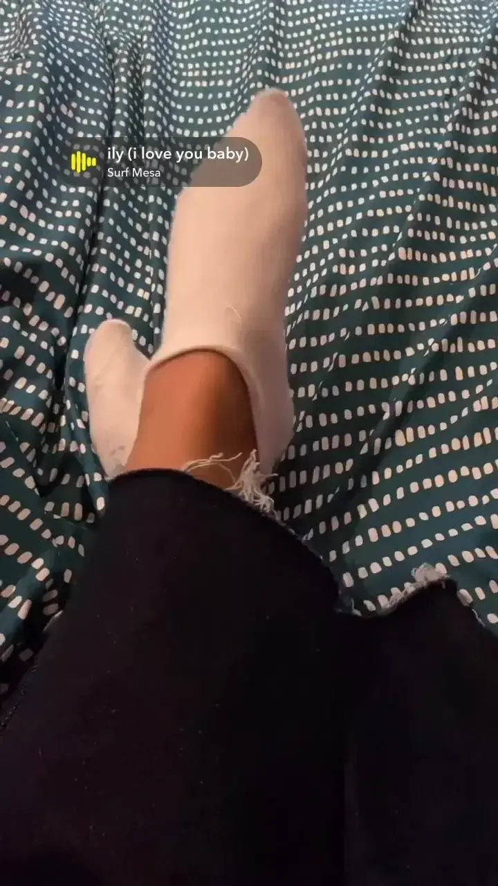 Leak & nude 1 — Mixedgirl_feet