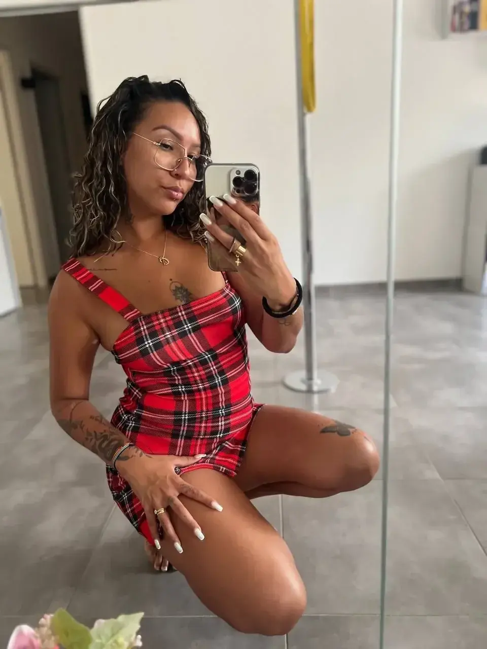 Leak & nude 4 — Leana_bge
