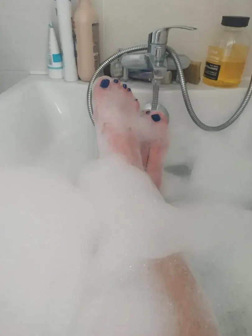 Leak & nude 1 — _lilypieds