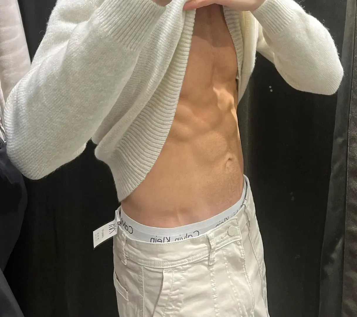 Leak & nude 1 — Yamaha_6_9