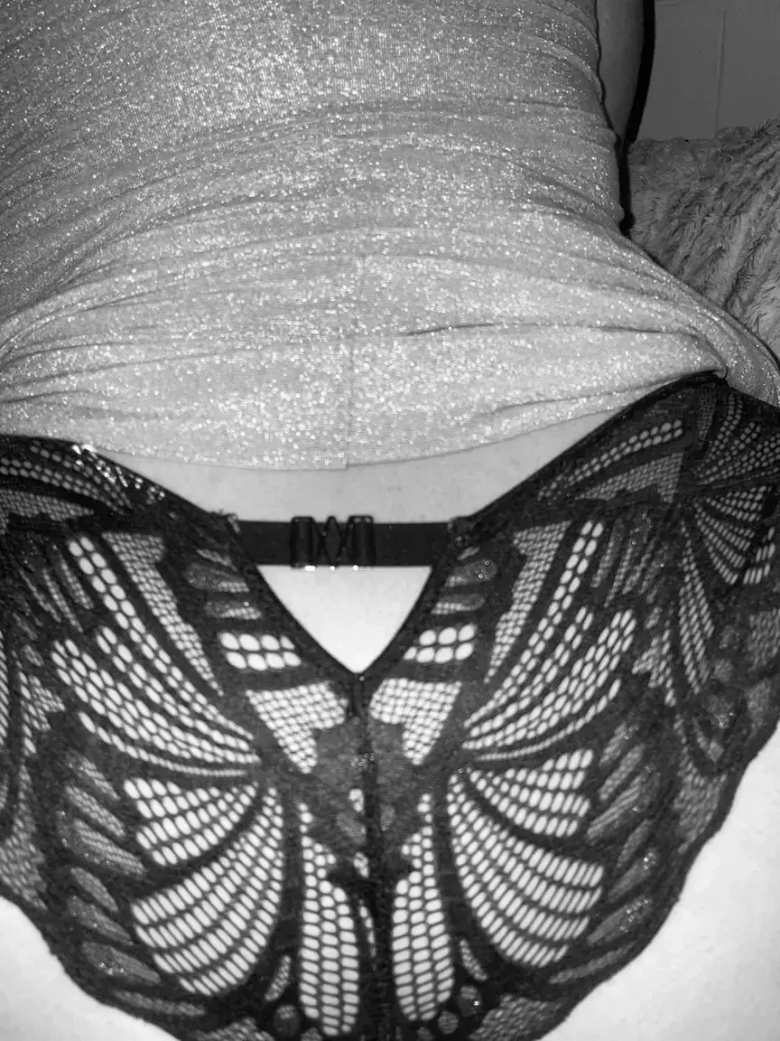 Leak & nude 1 — La_black_and_white9