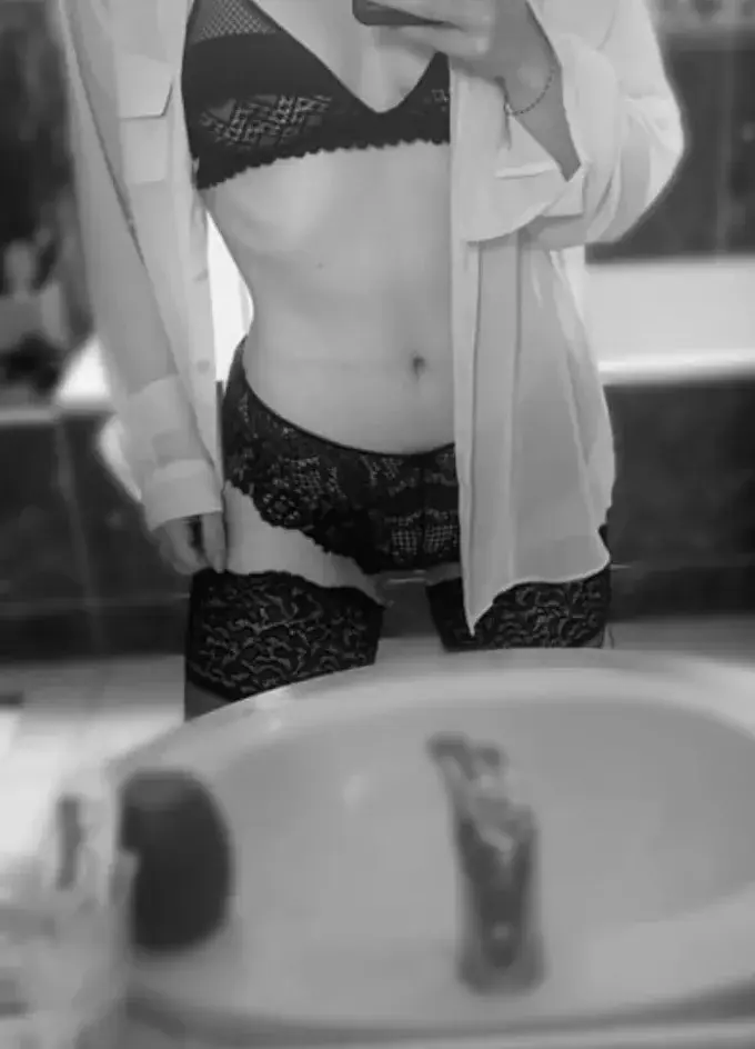 Leak & nude 1 — Braisecouple