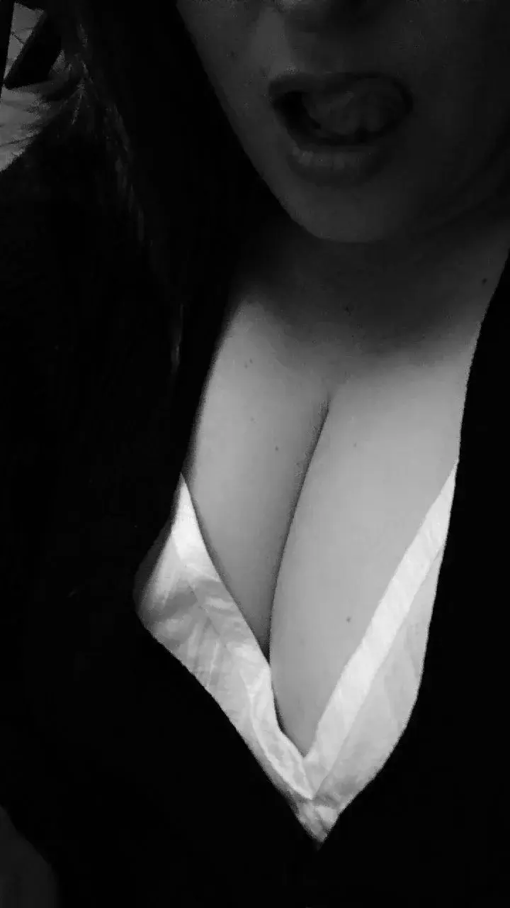 Leak & nude MYM — chaton89 : « média » (MYM)