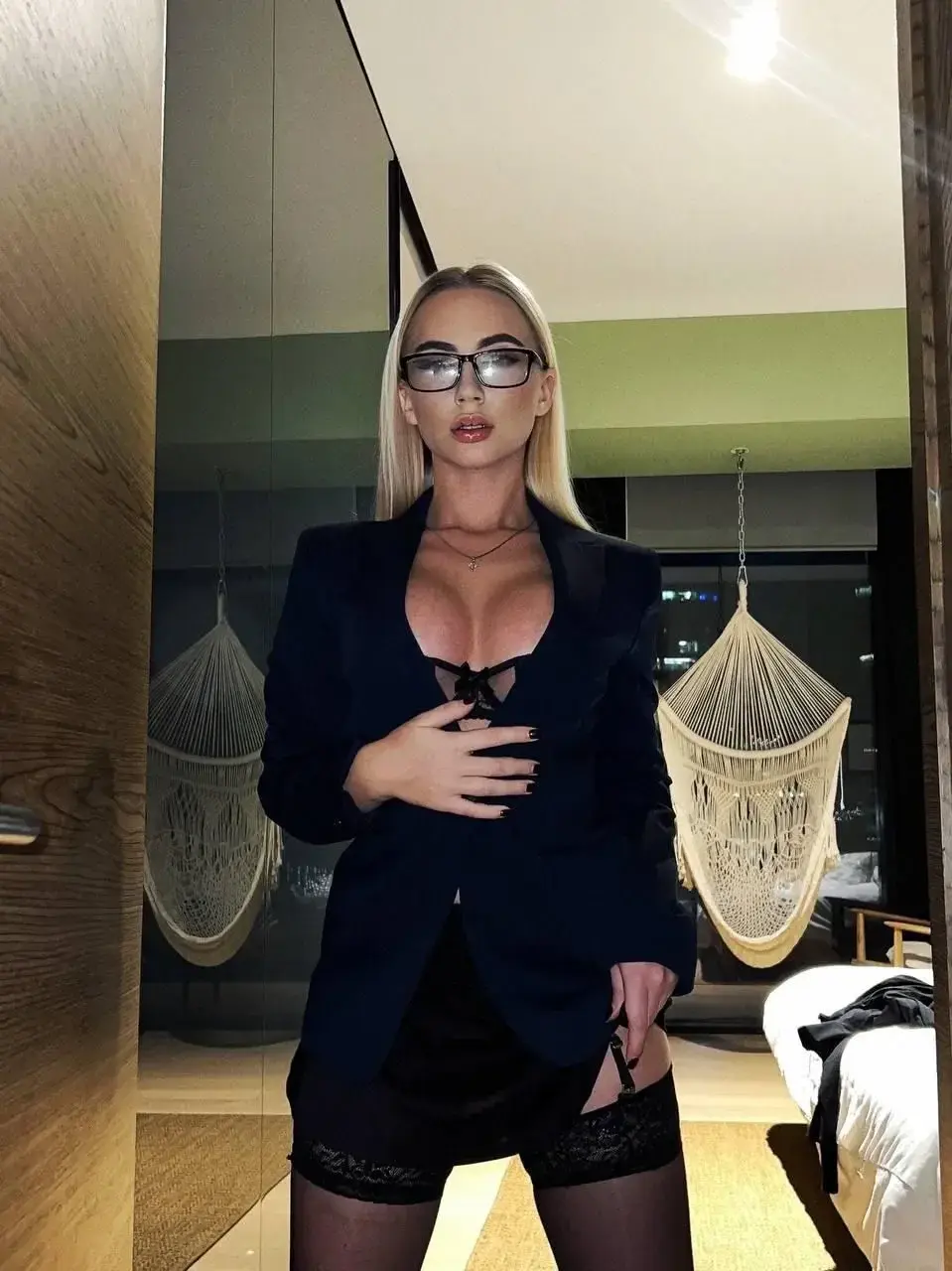 Leak & nude 3 — Lola_zouna