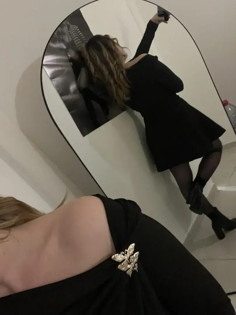 Leak & nude 4 — Myna83