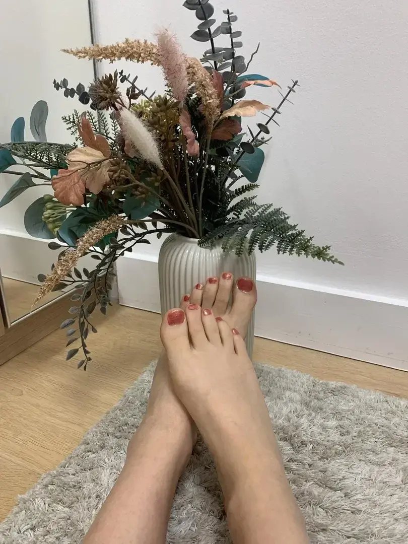 Leak & nude 1 — Lovelyfoot92